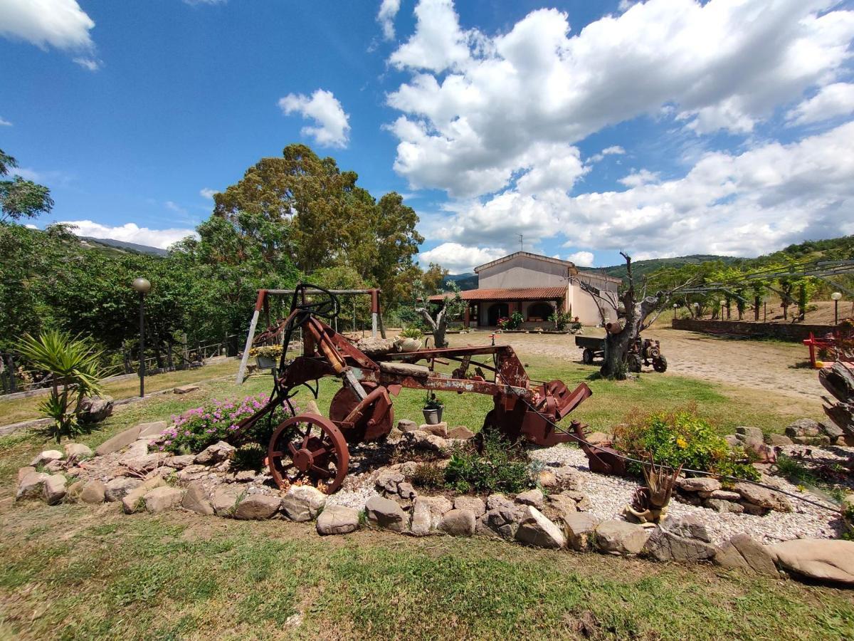 Azienda Agrituristica Verdevalle 시세랄레 외부 사진